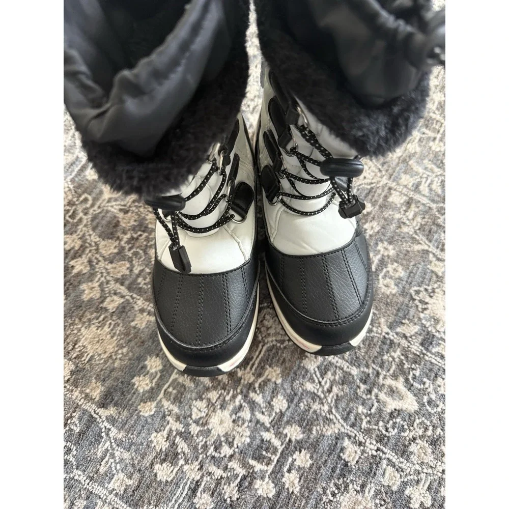 Girls Totes Makenzie White Winter Pull On Zipper Snow Boots Girls US 4M